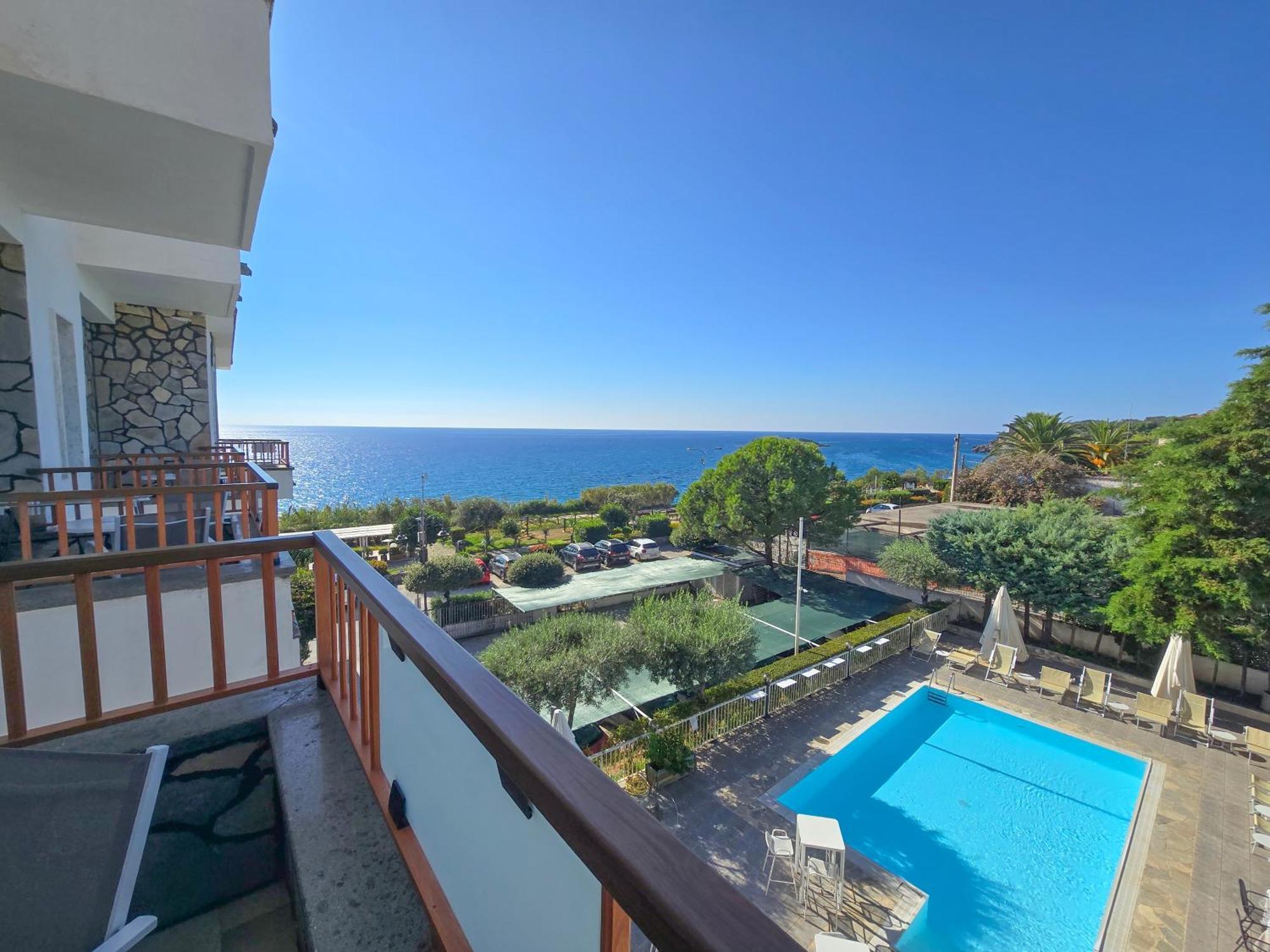 Hotel Calanca Marina di Camerota Esterno foto