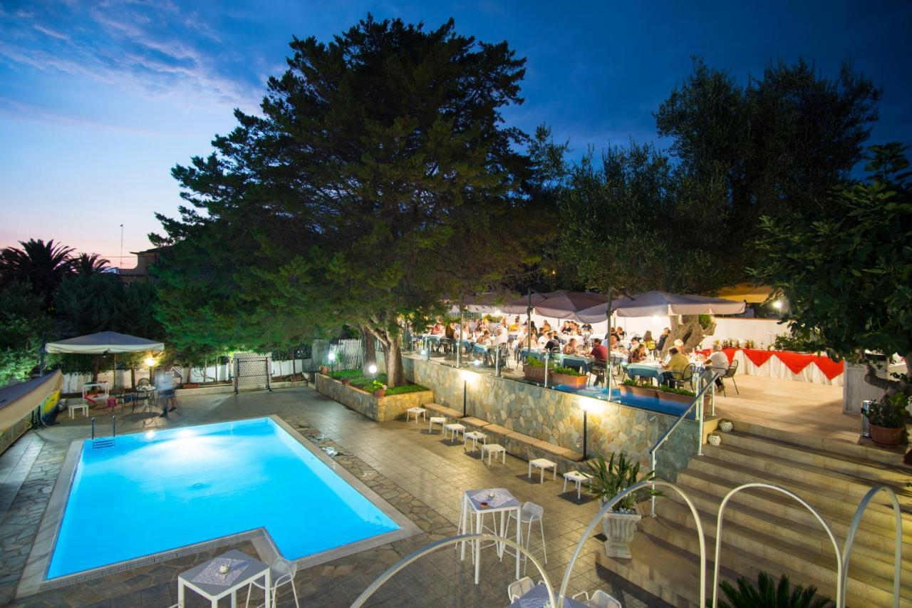 Hotel Calanca Marina di Camerota Esterno foto